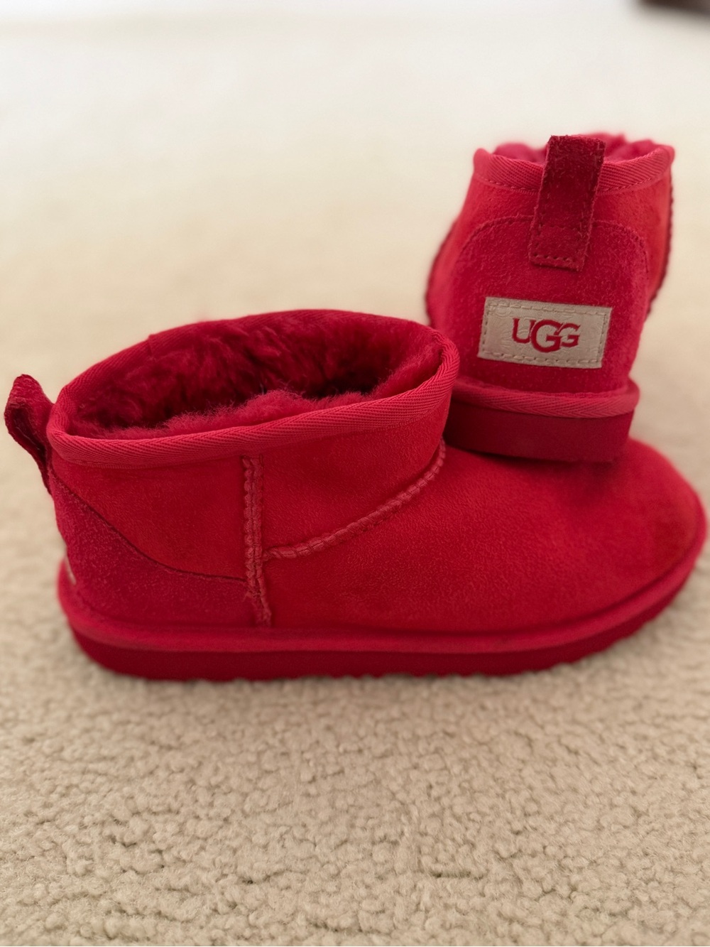 UGG Kids Classic Ultra Mini Boots Red Suede Sheepskin Youth Size 3